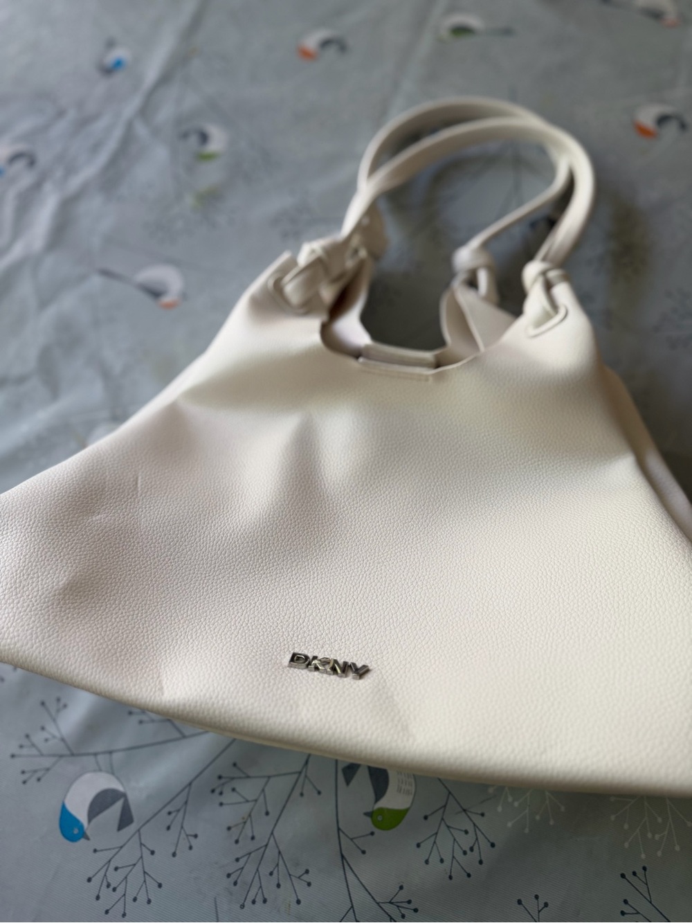 DKNY Cream/Off-White Shoulder Tote Bag